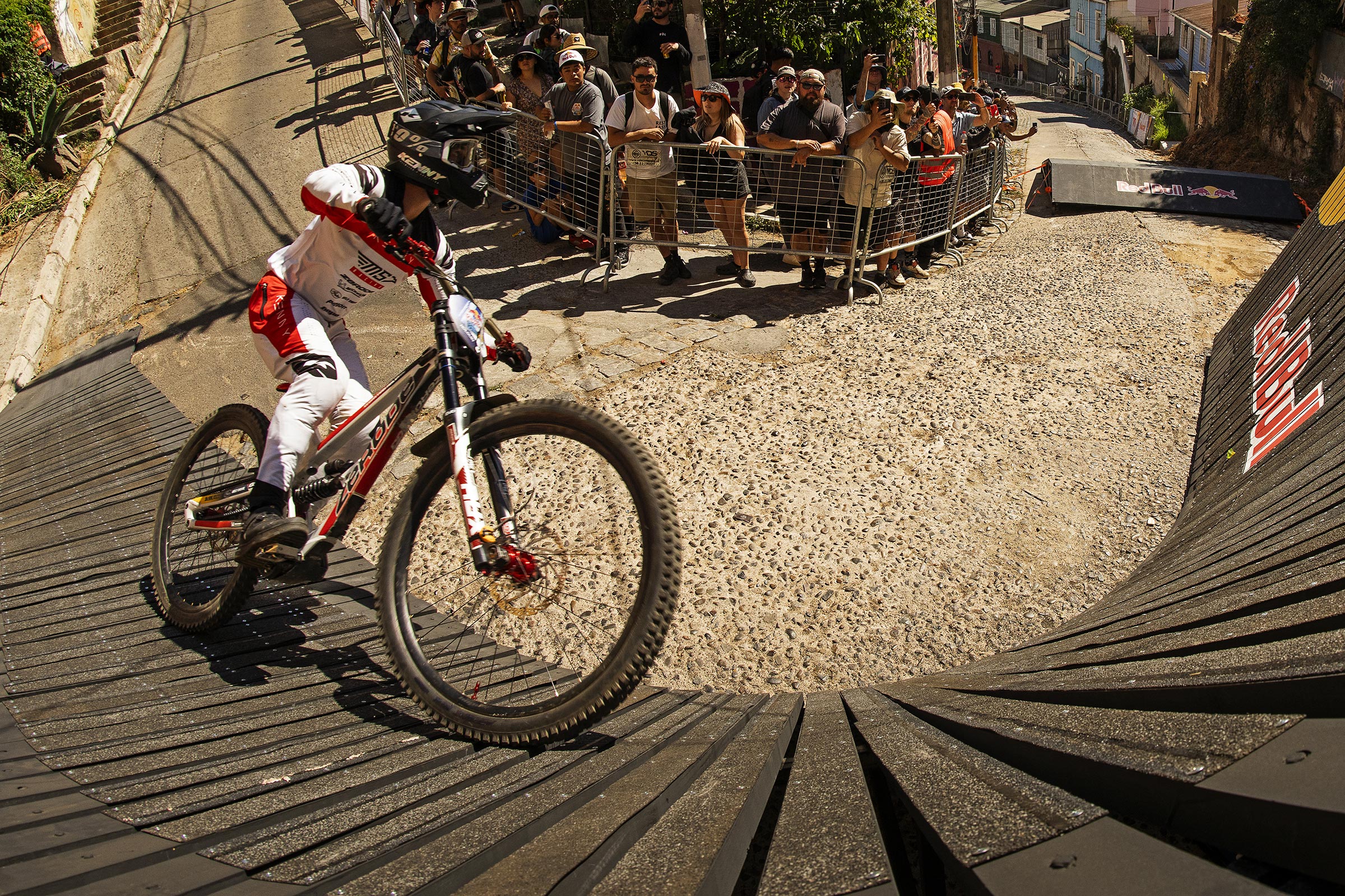 A Belt-Drive, Gearbox Zerode G3 Won Red Bull Urban Downhill. Is it a 2026 WC DH Preview?