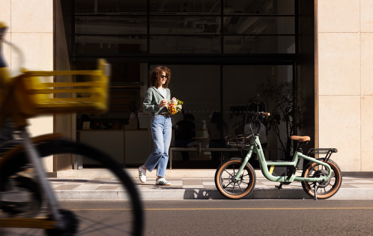 Segway Myon and Muxi eBikes flowers