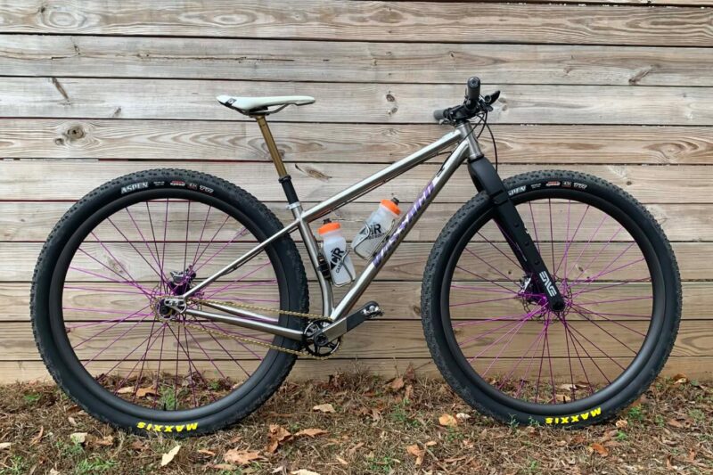 Vassago is Taking Orders For Its Maximus Ti 32er Hardtail