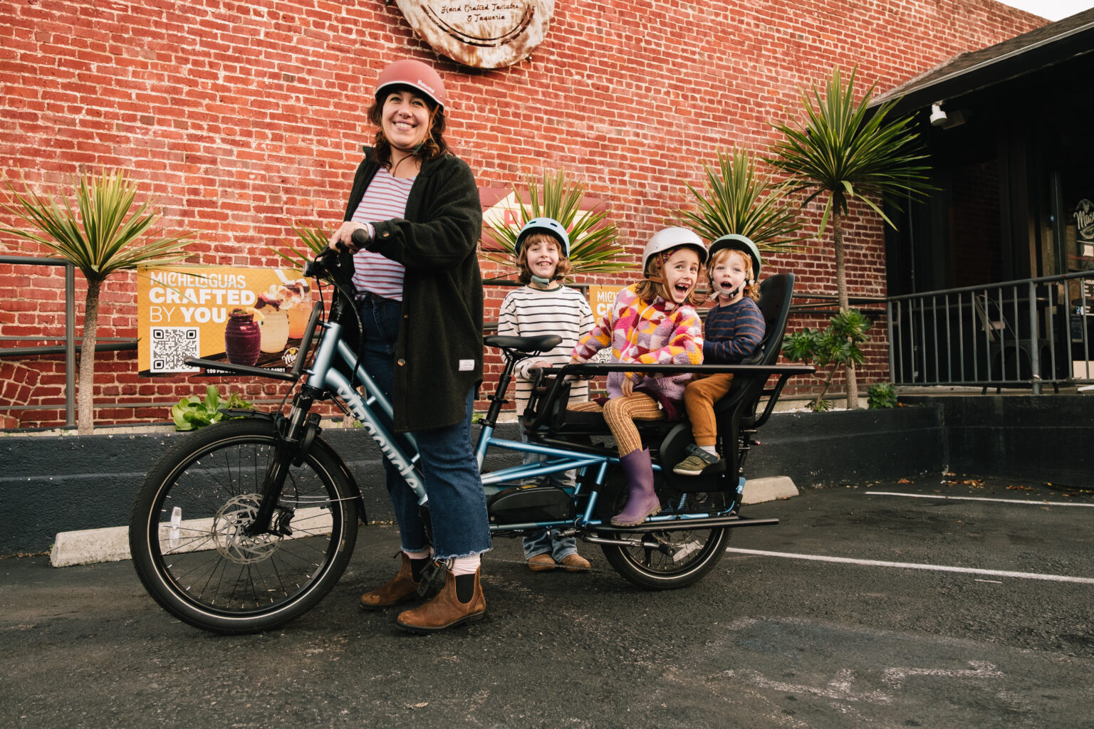 Xtracycle Swoop ASM with smiles