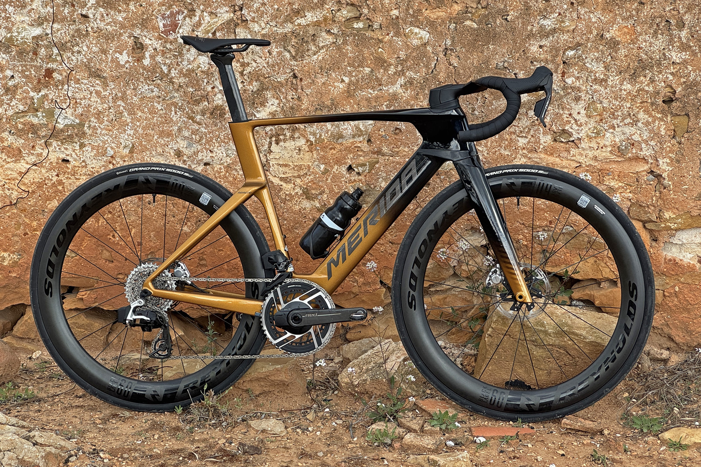 <200W Merida Reacto 5 Aero Road Bike is One of World’s Fastest; Versatile & Affordable, Too!