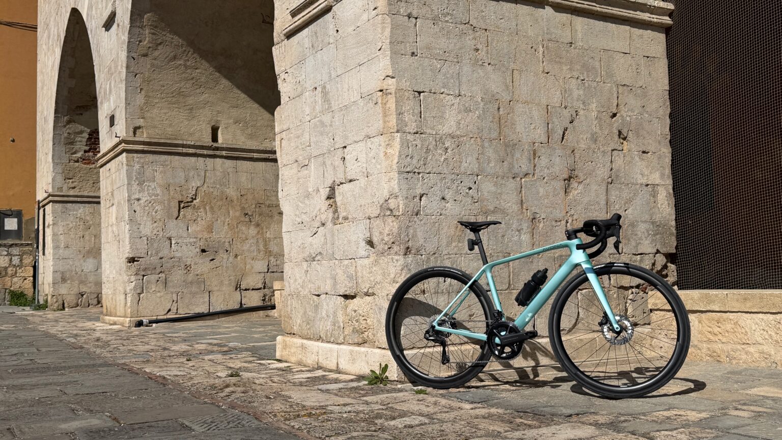 Avona Velum ride review BikeRumor6