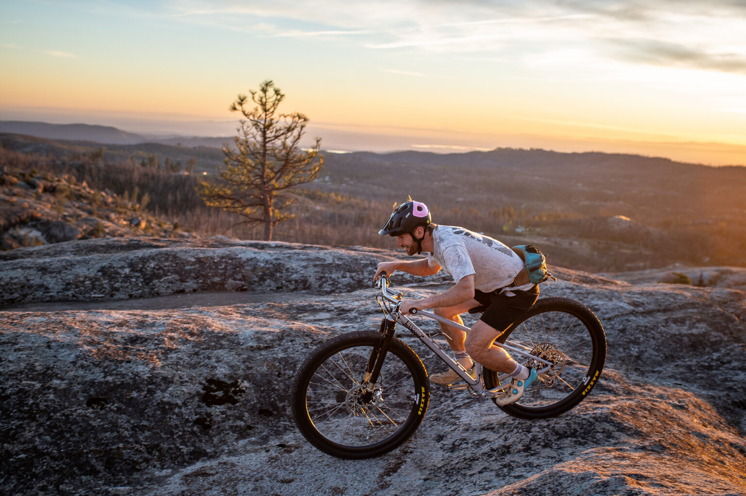 Riding the Btchn Alpina 32" hardtail