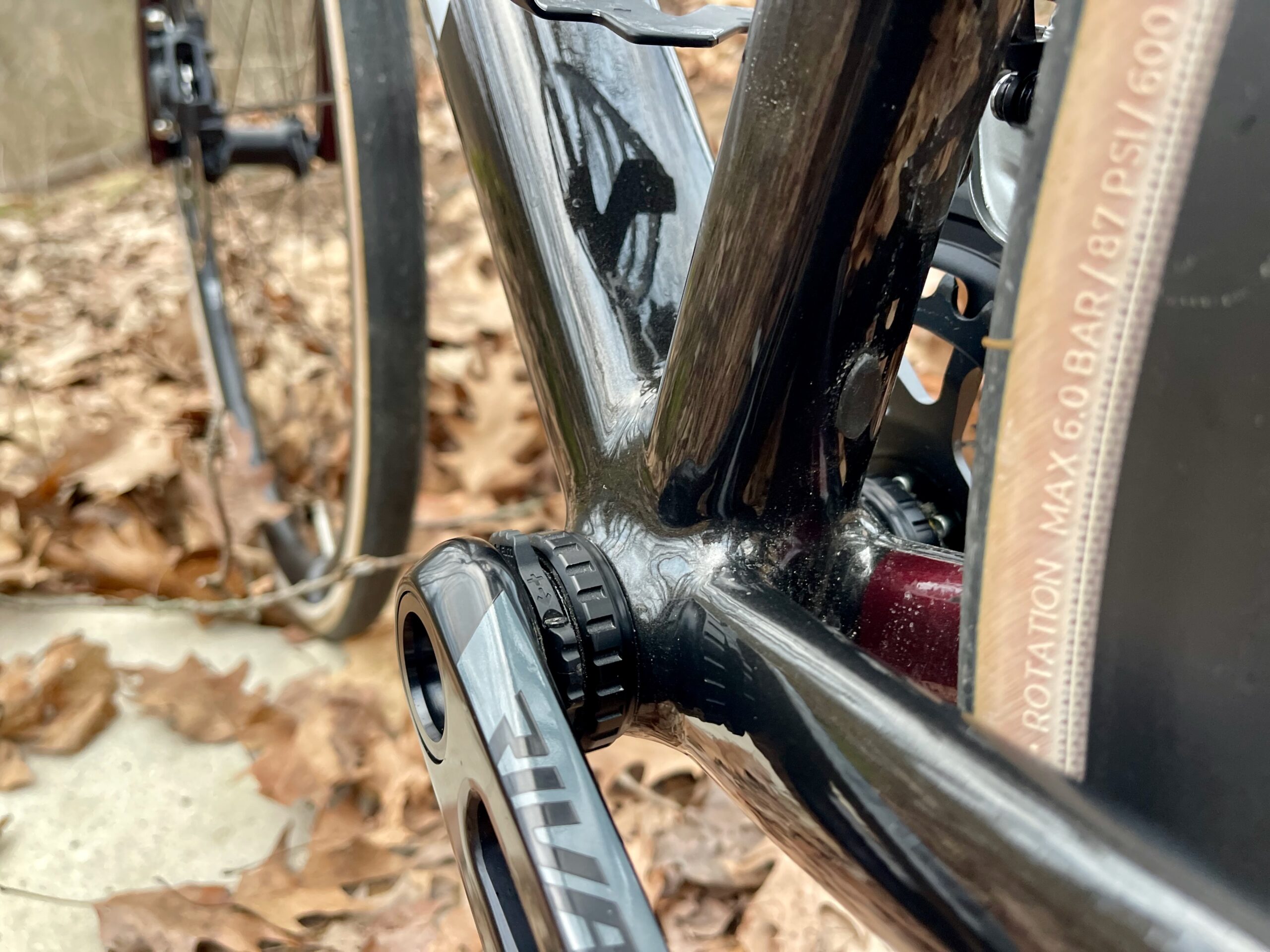 Cannondale CAAD 14 2 Review BSA threaded