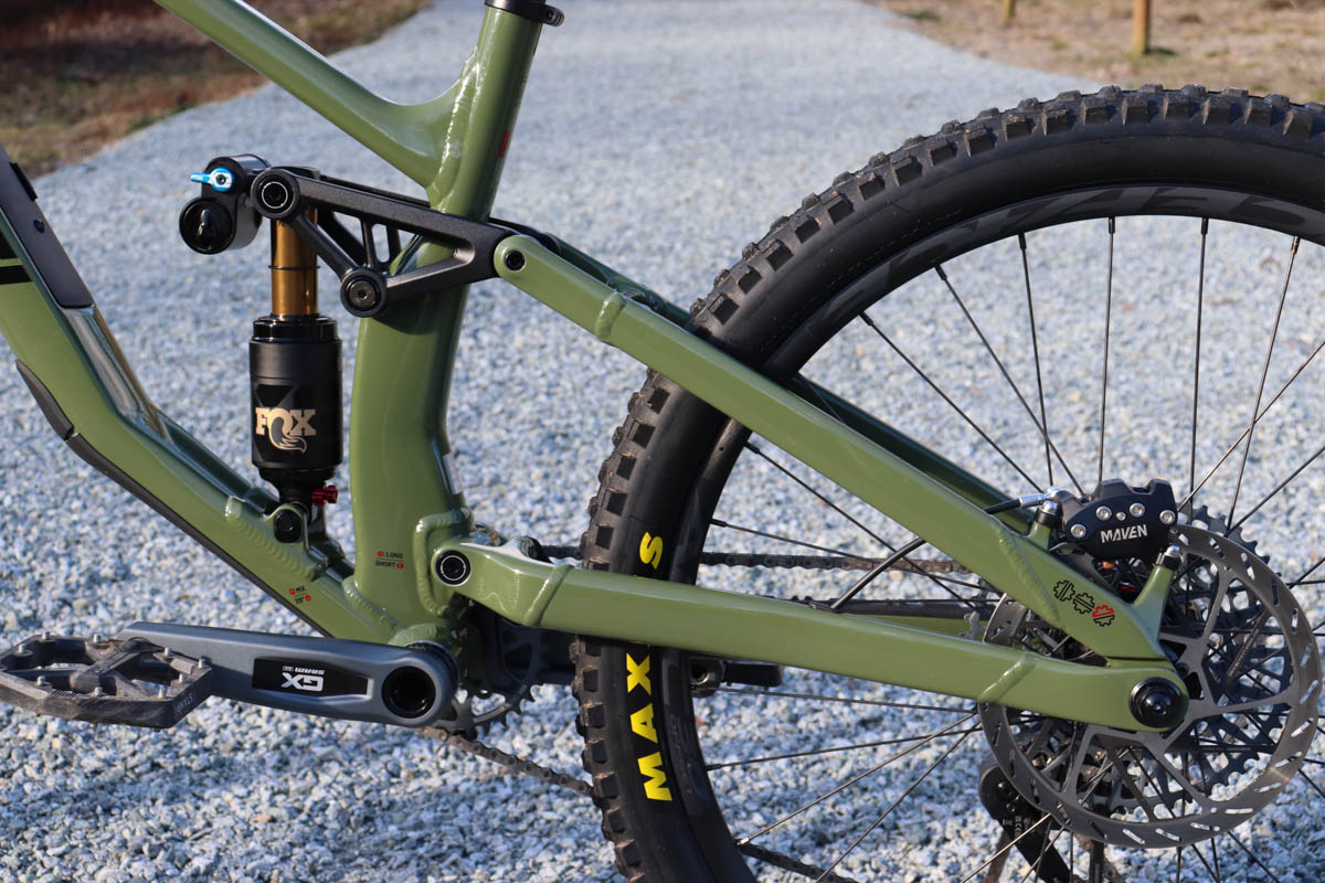 Devinci Spartan 2026, linkage