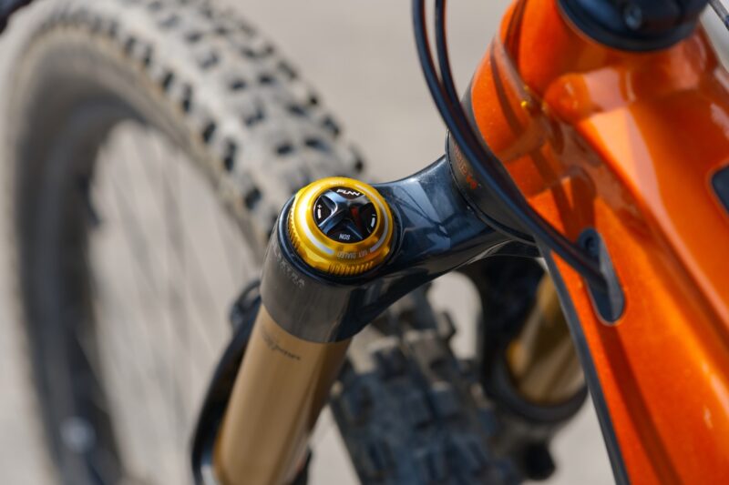 Funn’s New NOS Air Fork Valve Cap Provides No Technical Benefit at All