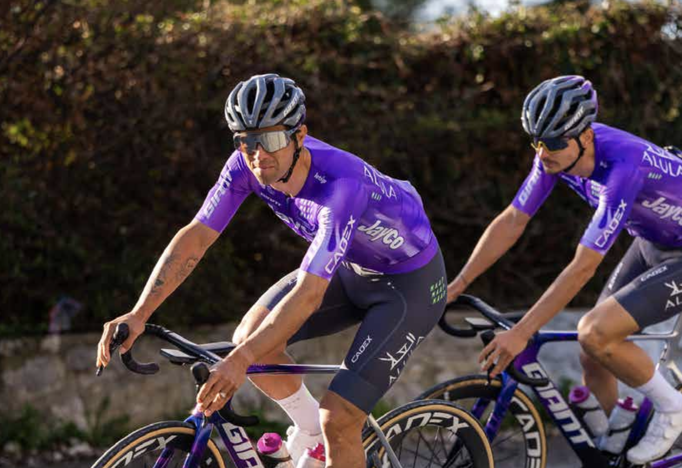 Giant & Liv Expand Race Helmet & Performace Sunglass Lineup