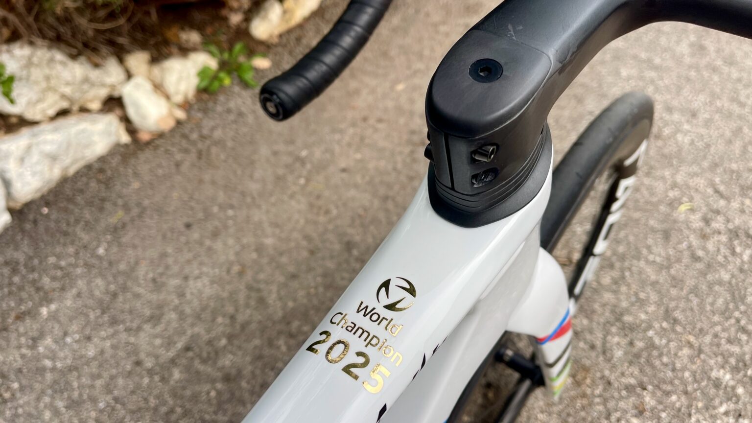 LIV Enviliv Gen 4 logo