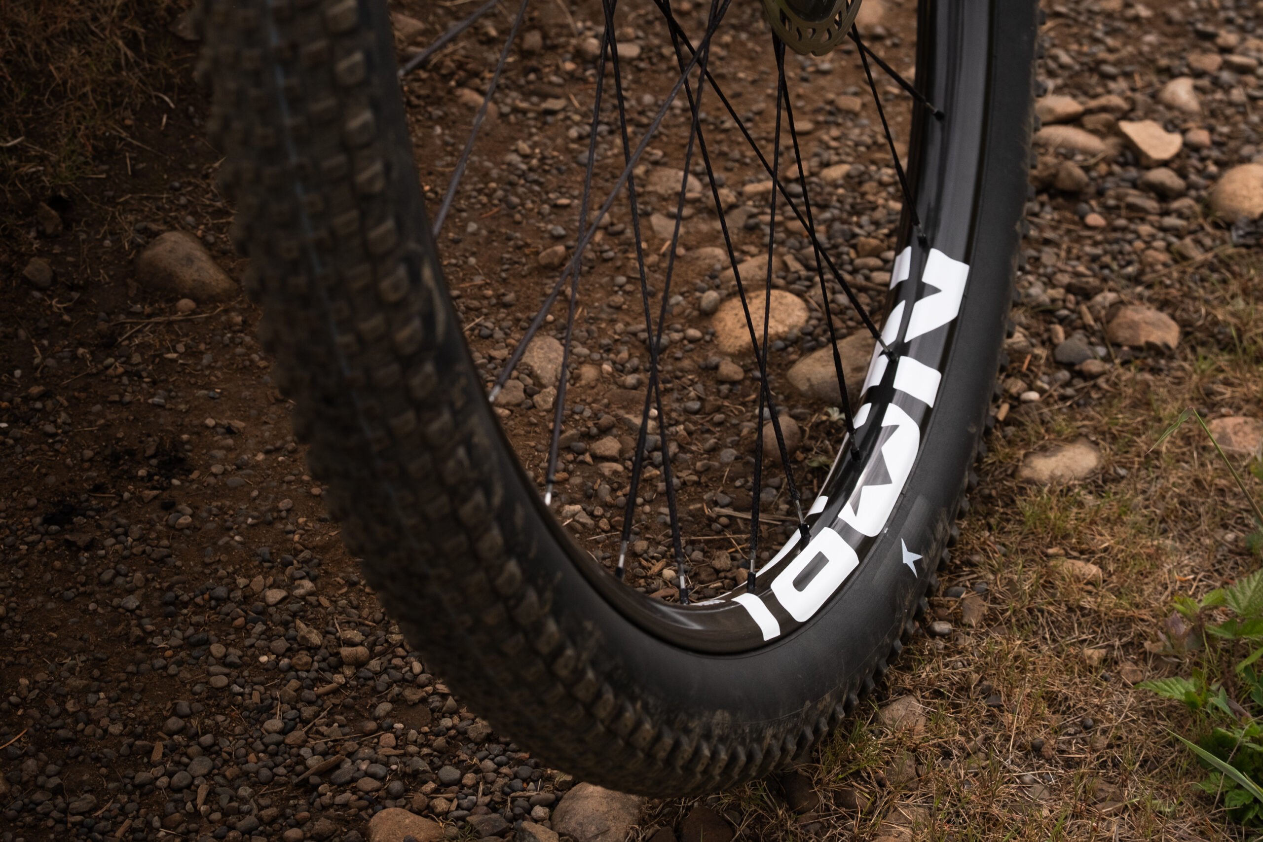 Sub-1000g NOBL Ethos SL180 Claims to Be  Lightest 30mm XC Wheelset in the World