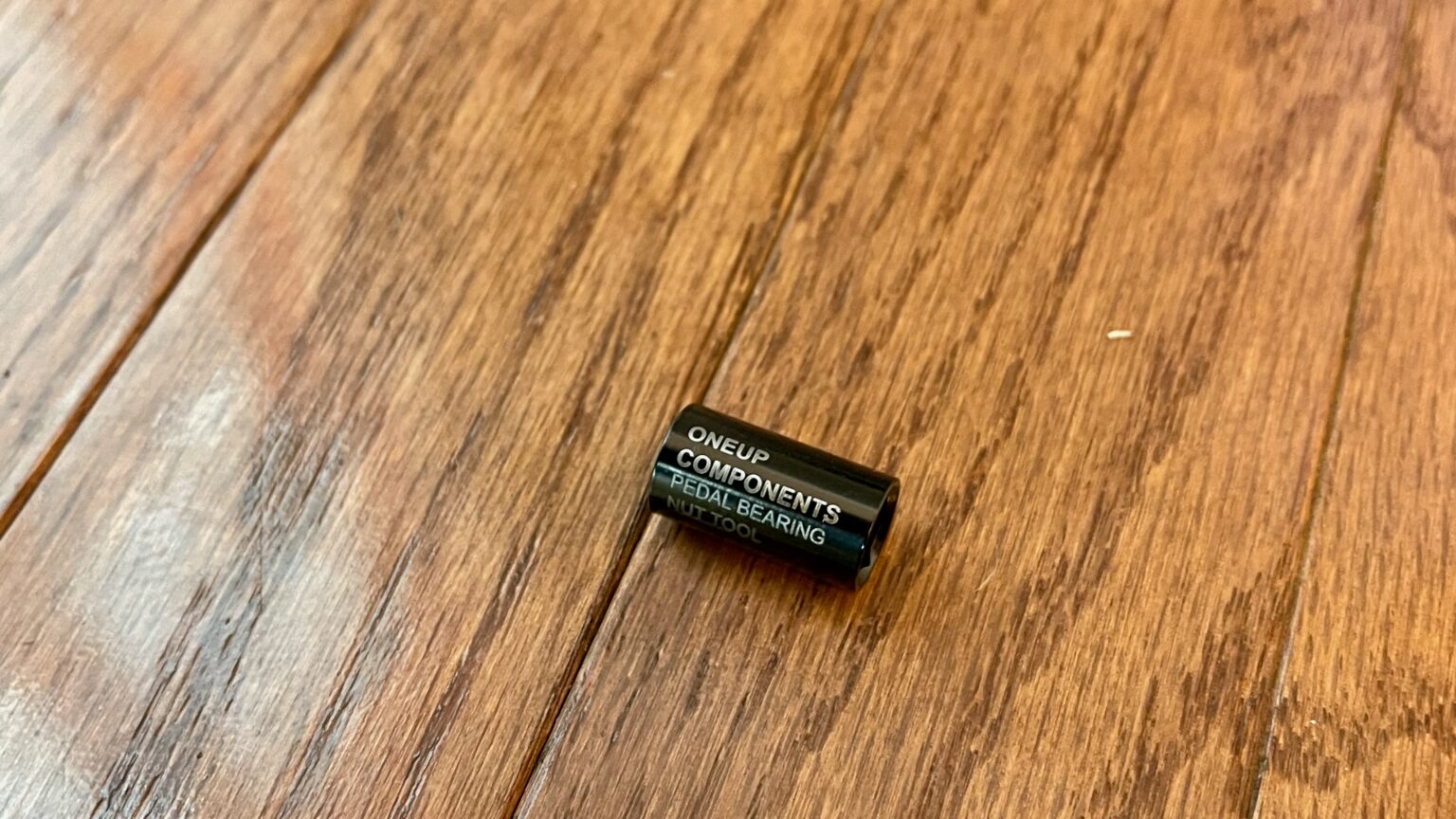 OneUp XC Clip Review bearing tool