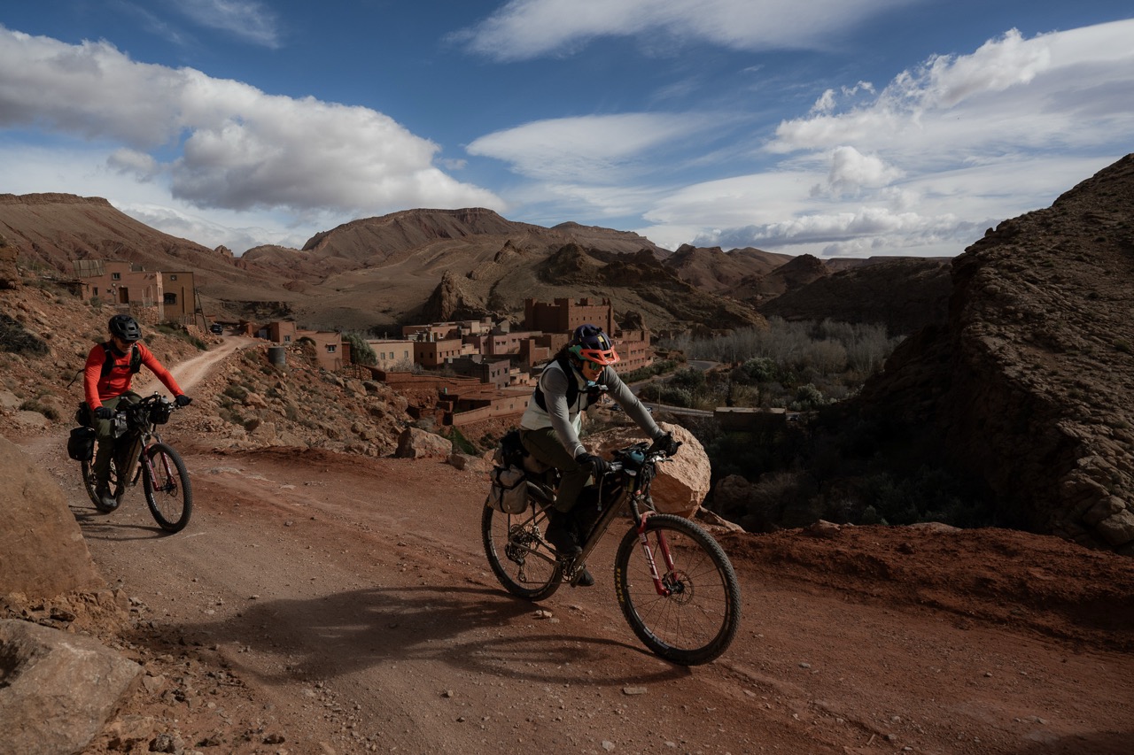 Otso Cycles Next Gen Fenrir Ti remote