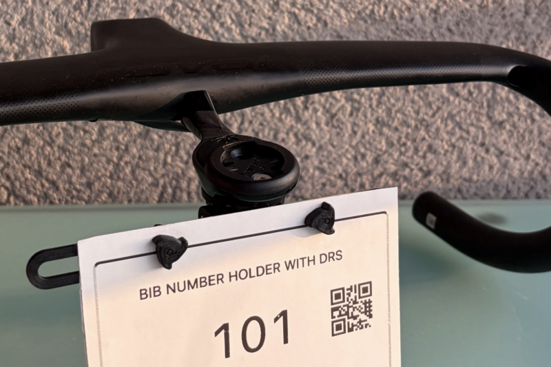 An F1-Style Drag Reduction System for Bikes? Pedra’s Smart Plate DRS eliminates up to 60 watts of drag