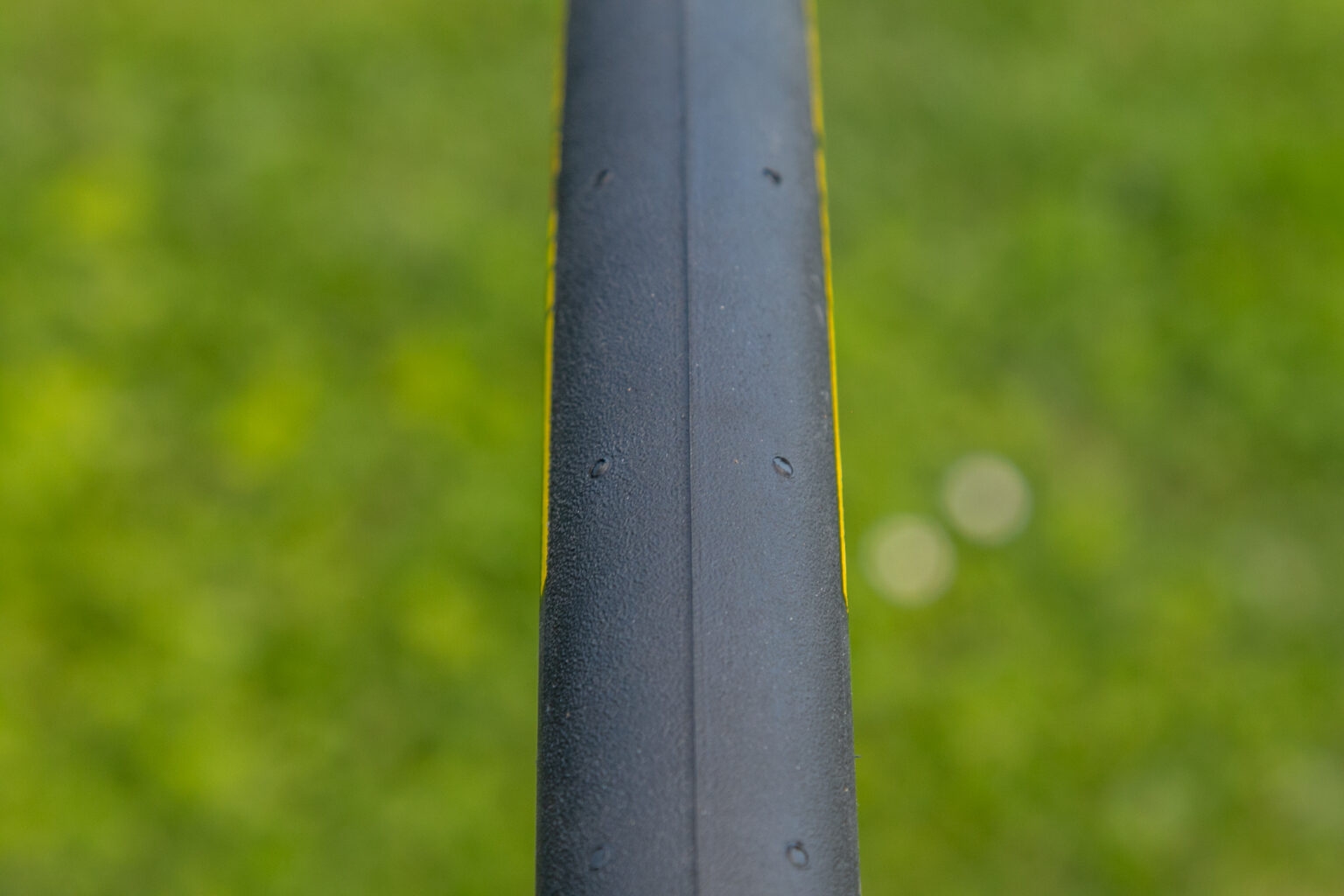 Pirelli PAAS Aero Tire P Zero Race TLR SL-R tread