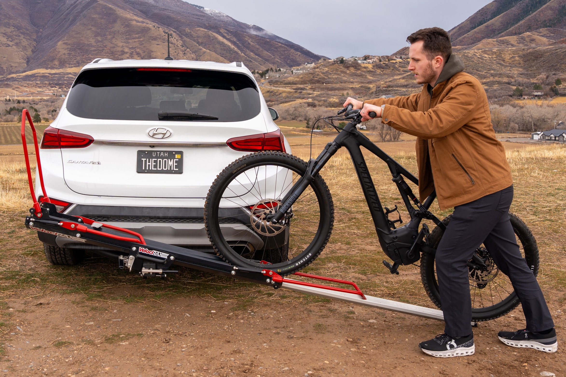 VelociRAX is Teasing the RAXzilla, a Heavy-Duty and User-Friendly Hitch Rack for Bikes and Motos
