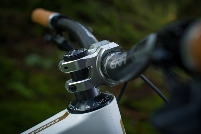 Updated Race Face Turbine Stem Gets Sharper Looks, Modern Sizing, and All the Colors