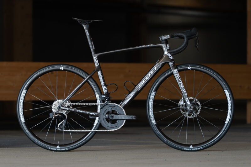 Meet Dangerholm’s SCOTT Addict RC SUB5 –  An 11lb Piece of Art