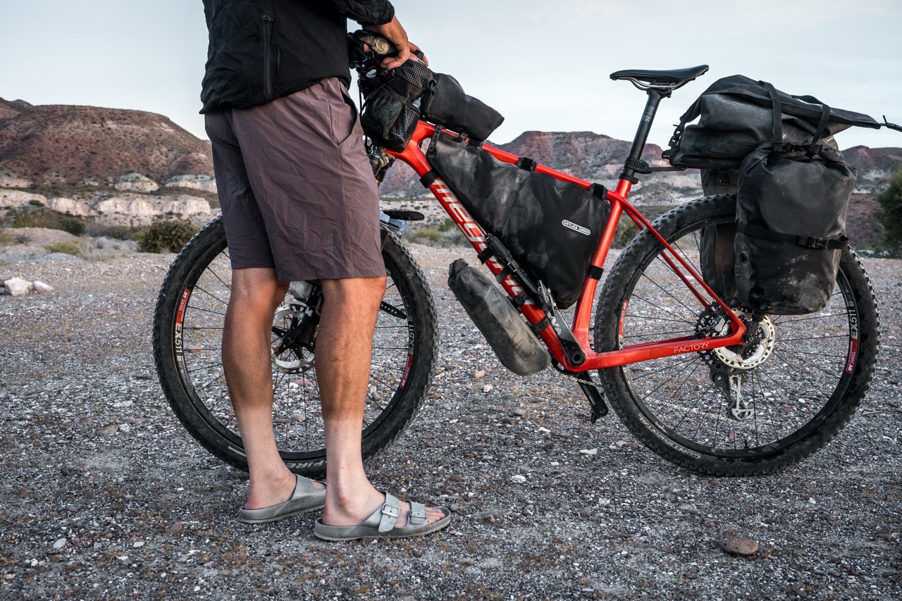 Velocio SS26 Unvailing ultrapack short in action