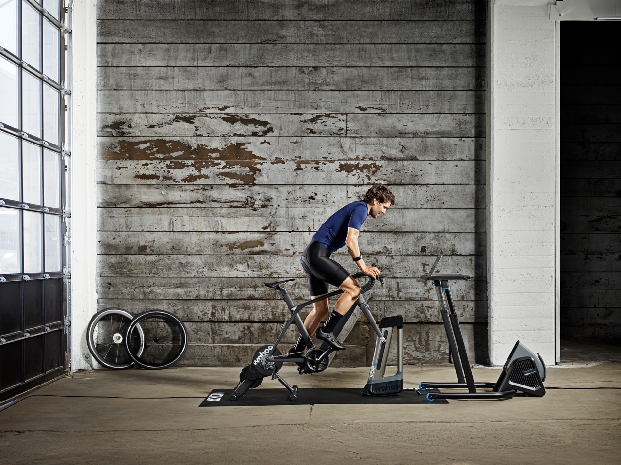 Wahoo Fitness Firmware Update Kickr Headwind out of saddle