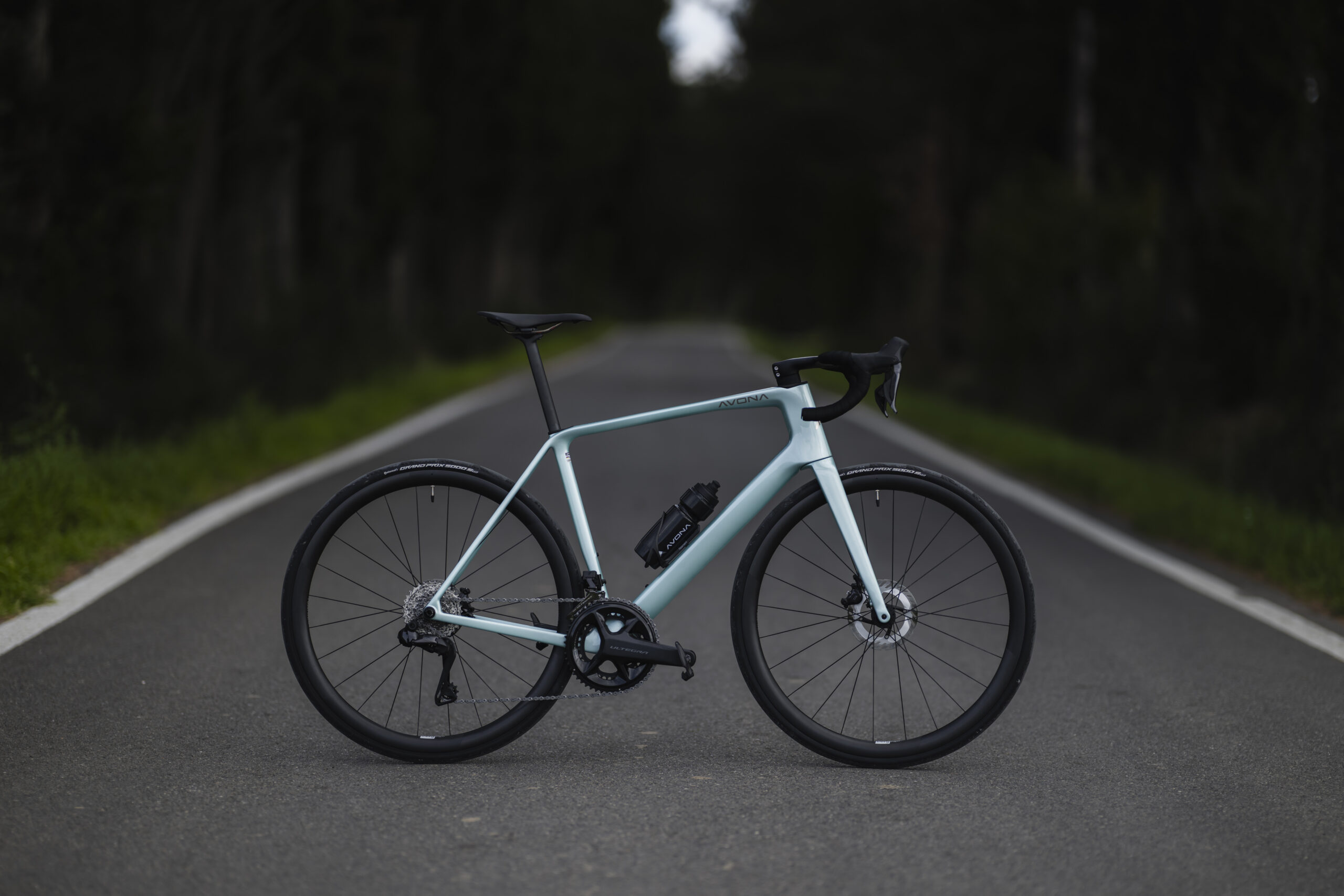 The Avona Velum is the Best Road Bike You’ve Never Heard of, Now with Sub 6Kg Build