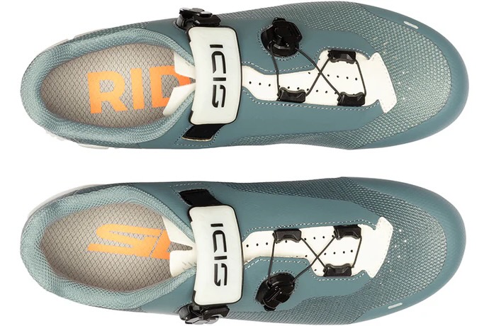 Studio image of the Genius X Wyve from above