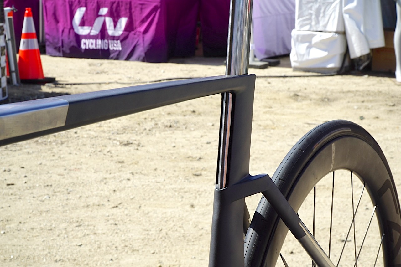 2026 Sea Otter Classic N.22 Reactor Aero seat mast