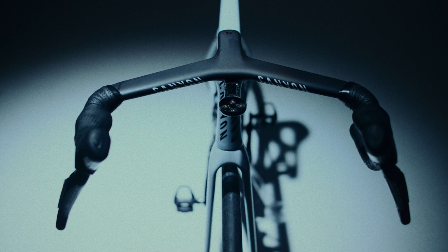 Canyon Endurace CFR close up