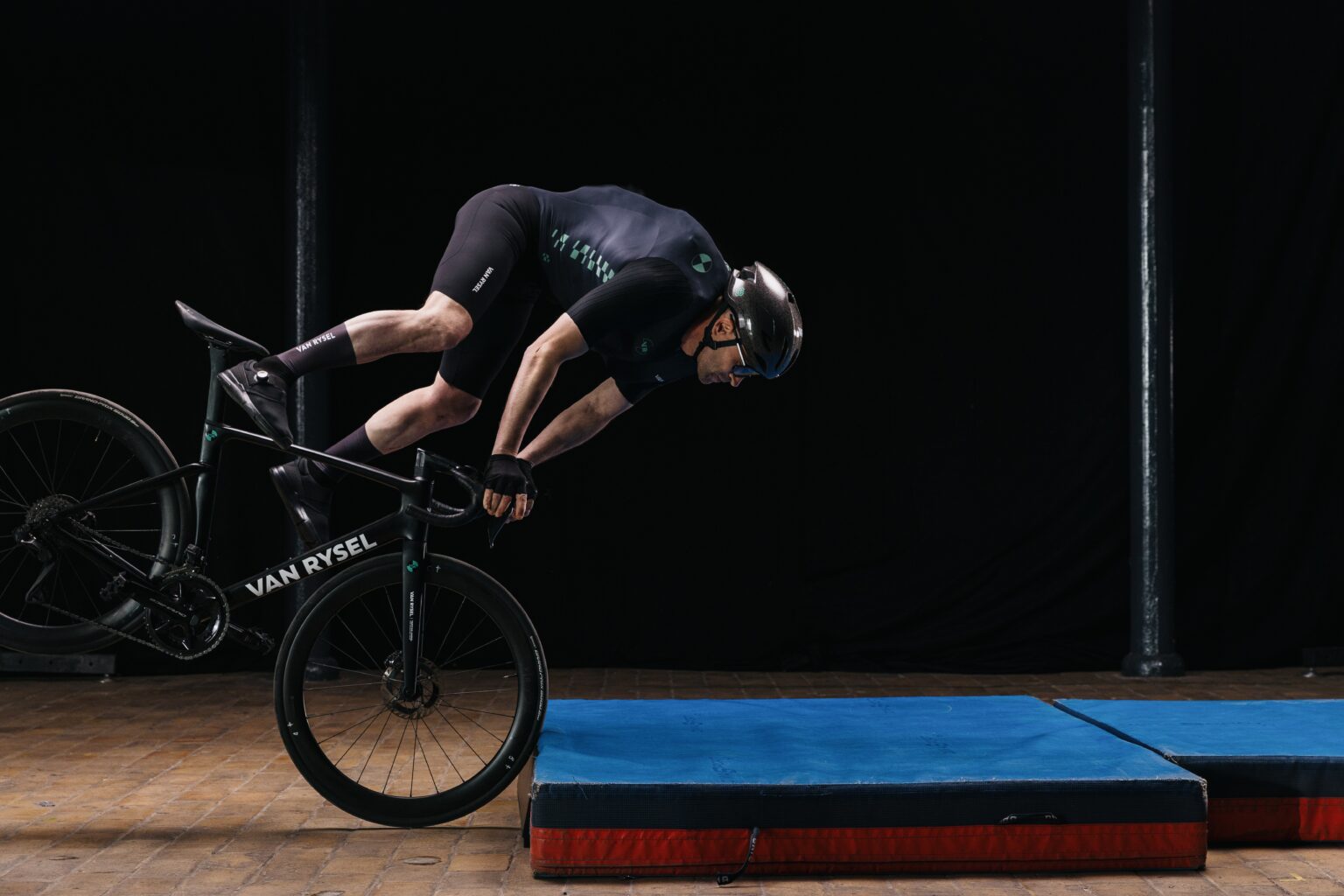 Airbag skinsuit
