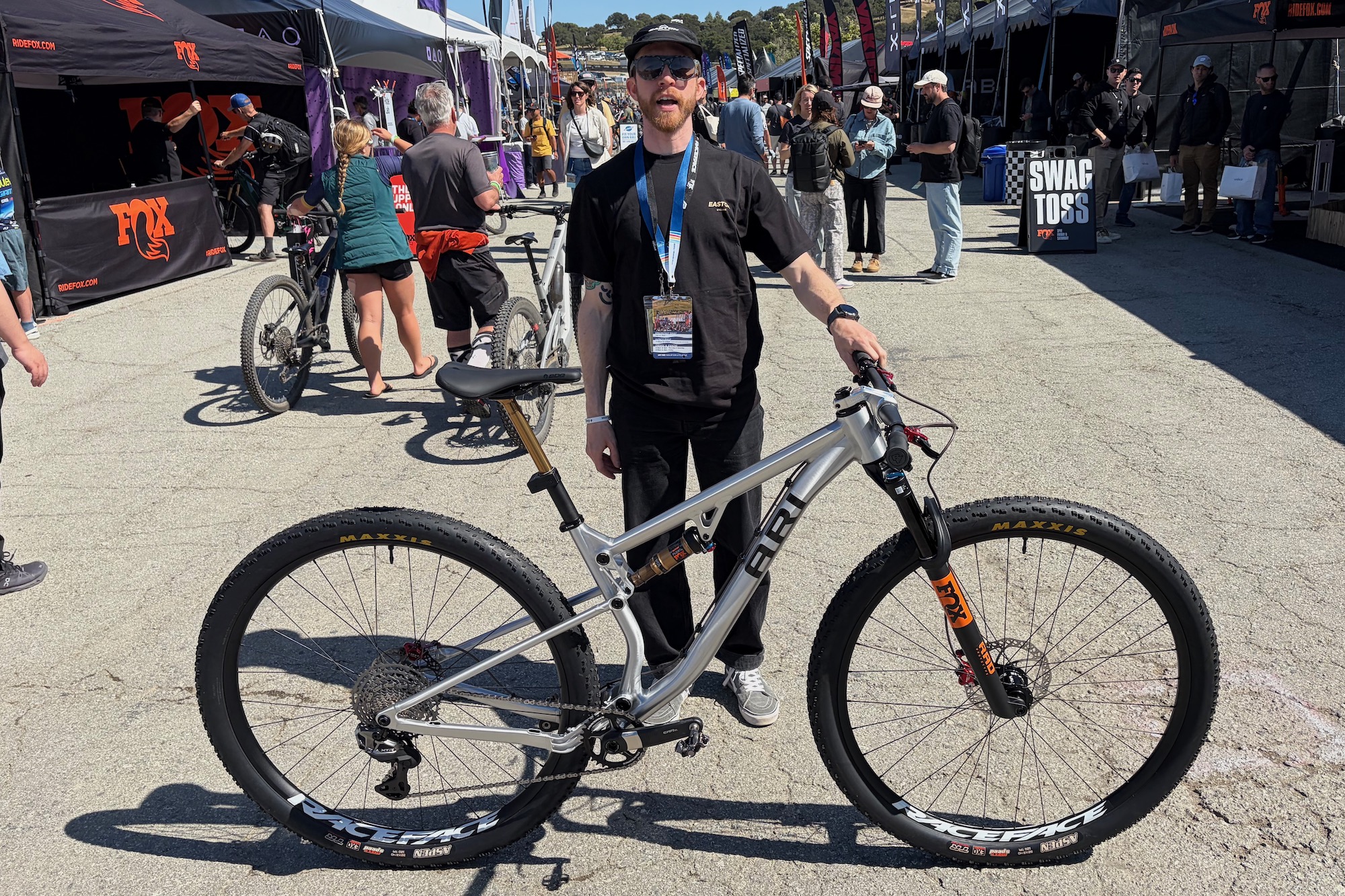 Confirmed: Prototype Fox 32″ Fork Spotted at Sea Otter