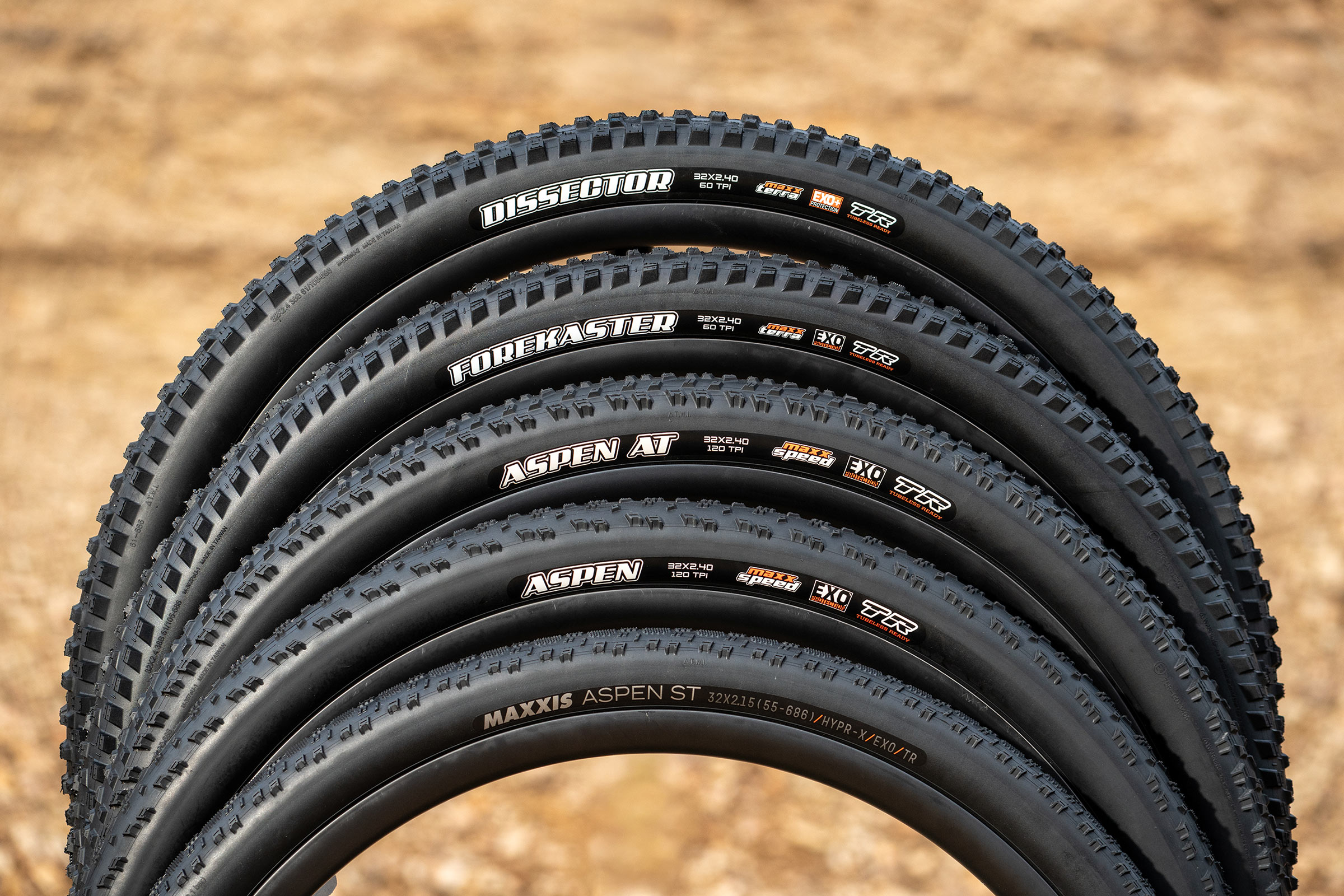 Maxxis Aspen AT Rolls Out a Knobbier XC MTB Tire to Lead Out Wide 5 x 32″ Tread Line-Up