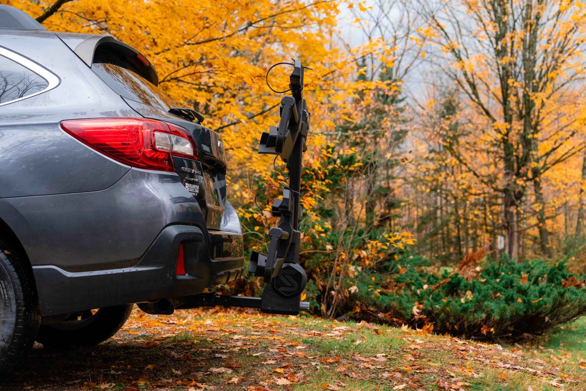 Saris SuperClamp G4 Hitch Rack, side, vertical