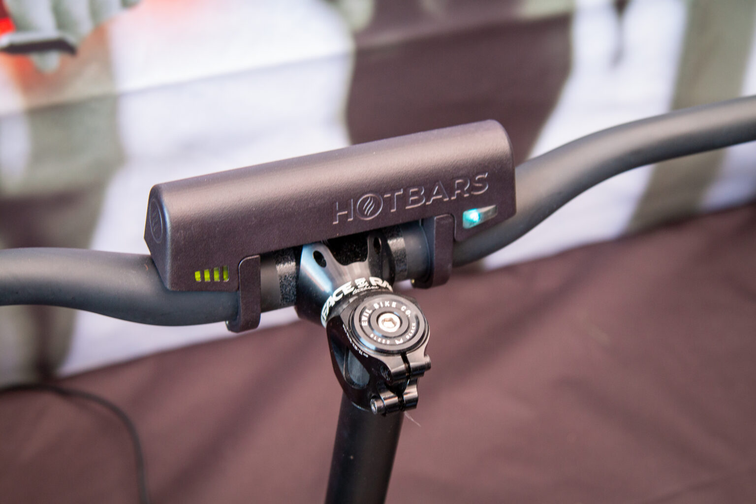 Hotbeds heated handlebars