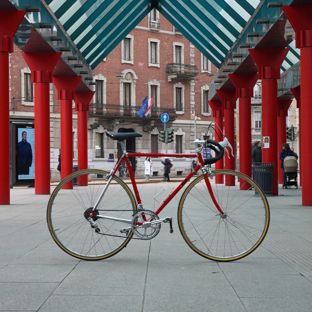 2026 Cinelli Supercorsa lugged steel road bike gives new life to an icon: Rosso Ferrari red bike