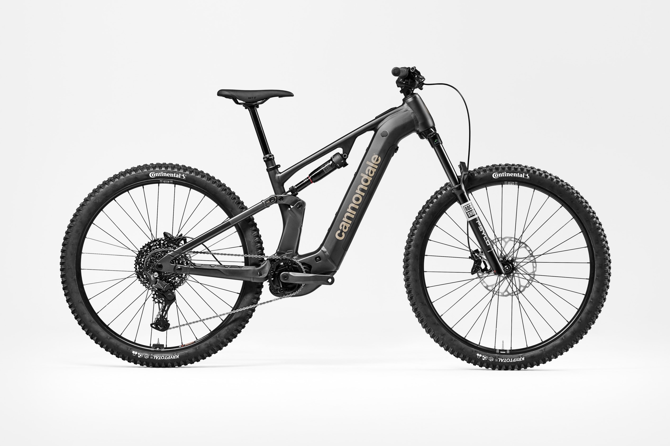 studio image of he new Cannondale moterra 3 in Obsidian