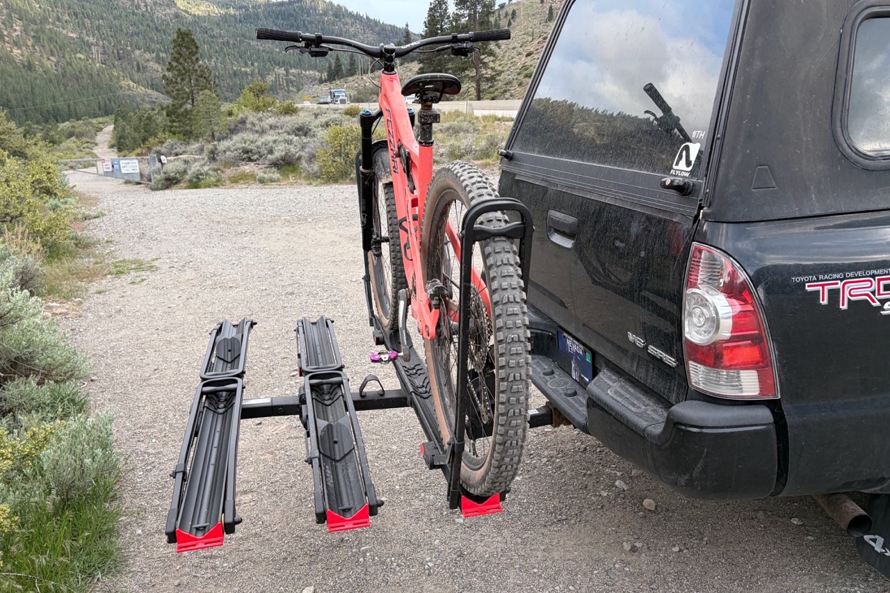 the CrossTrack with one 30 pound trail bike loaded.