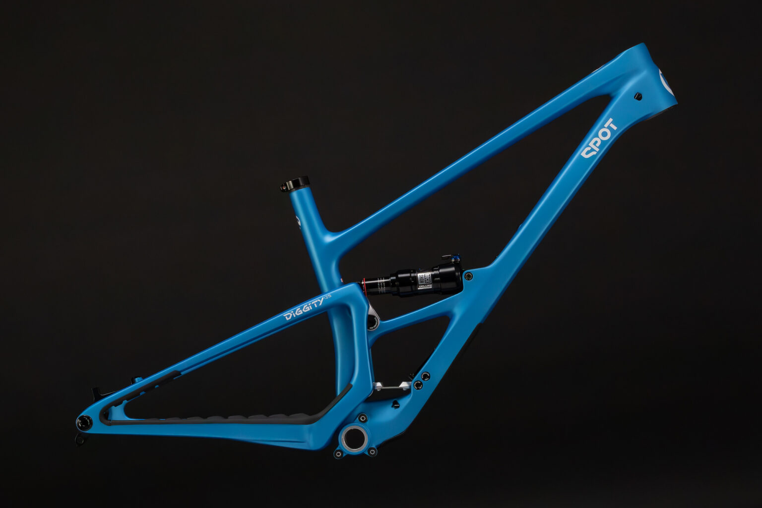 studio image of the Diggity 125 frame in Lazuli Blue