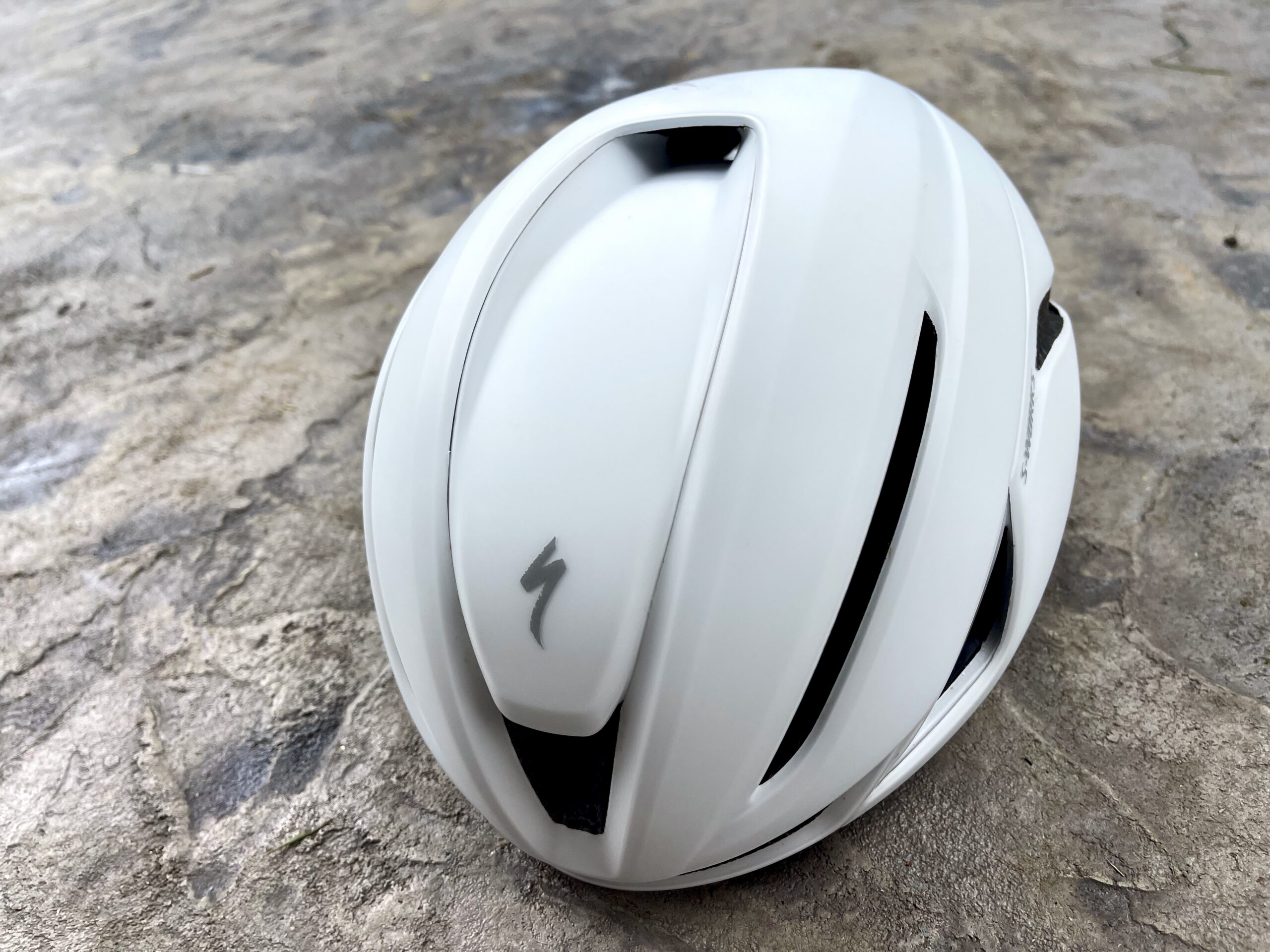Specialized Evade 4 anmeldelse vs evade 3 fra toppen
