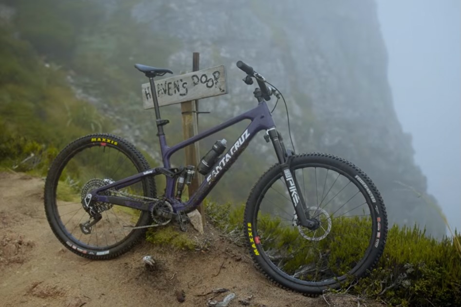 Video: More than an Old Map: Riding the Old Ghost Road (and a new Tallboy spotting)
