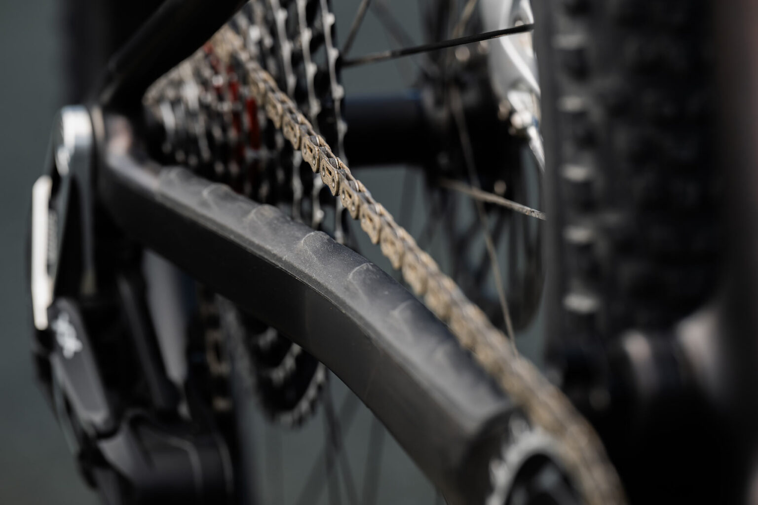 closeup details of 2027 orbea oiz chainstay guard.