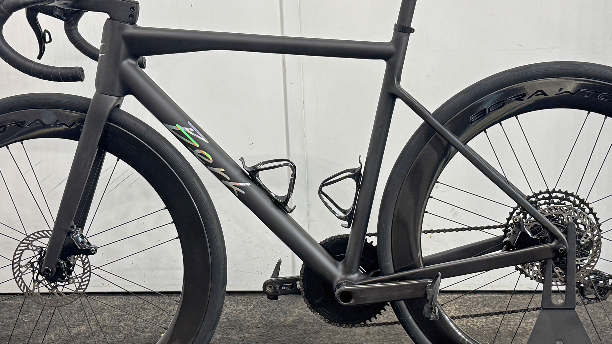 Berk Cesta lightweight carbon road bike, made in Europe, non-driveside frameset