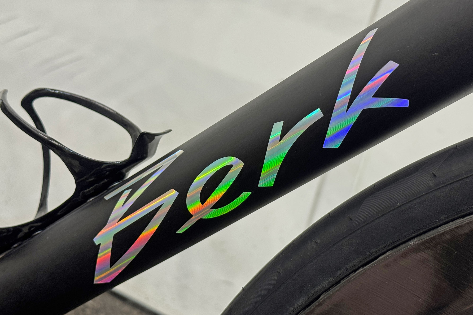 Berk Cesta lightweight carbon road bike, 100% EU-made in Slovenia