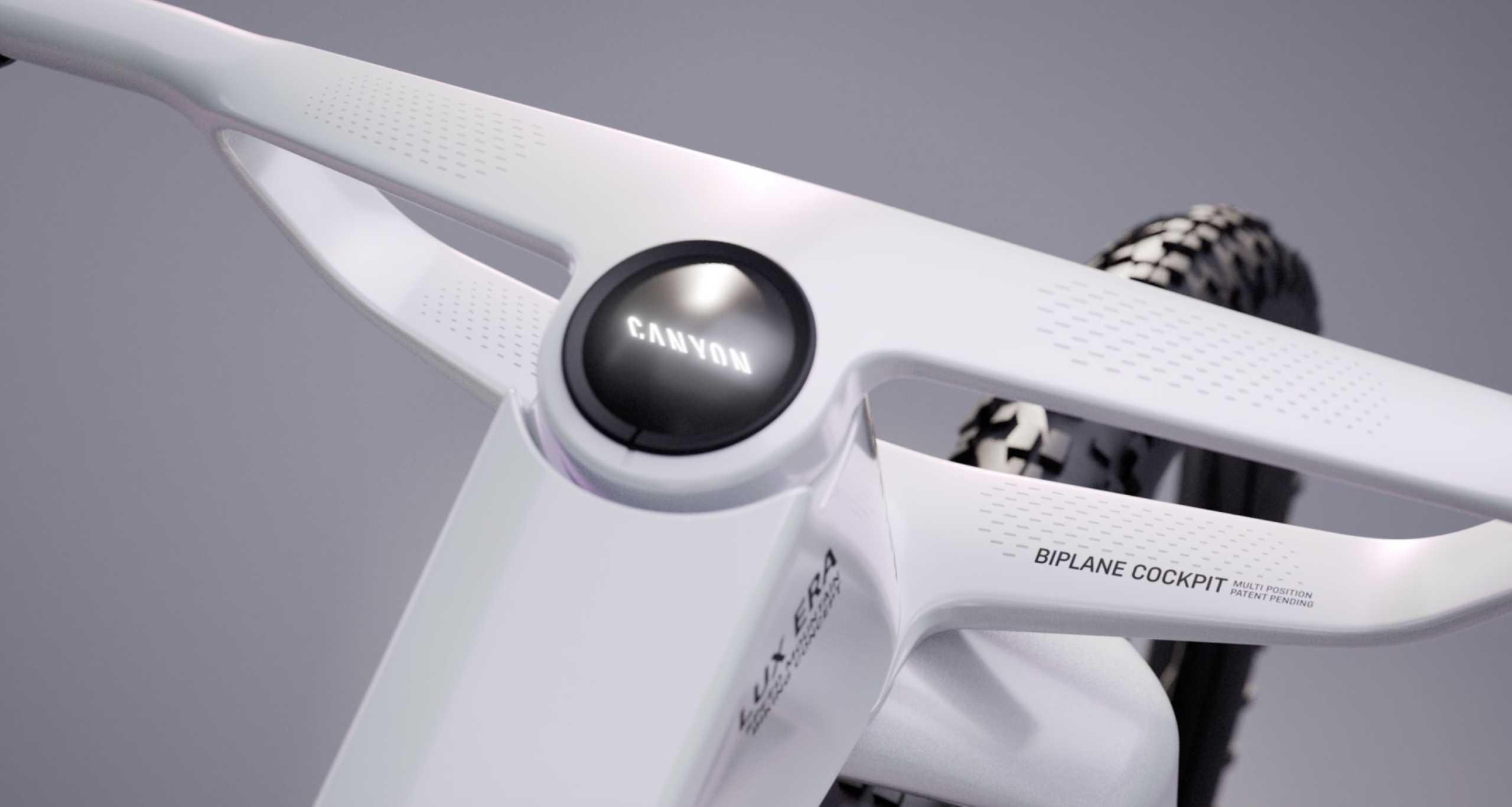 Wild Canyon Lux Era Concept Solves 32″ Cockpit Issues with BiPlane Bar/Stem