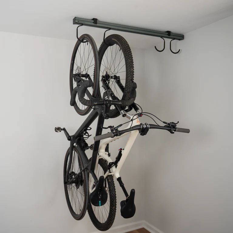 Cycleslide with two bikes