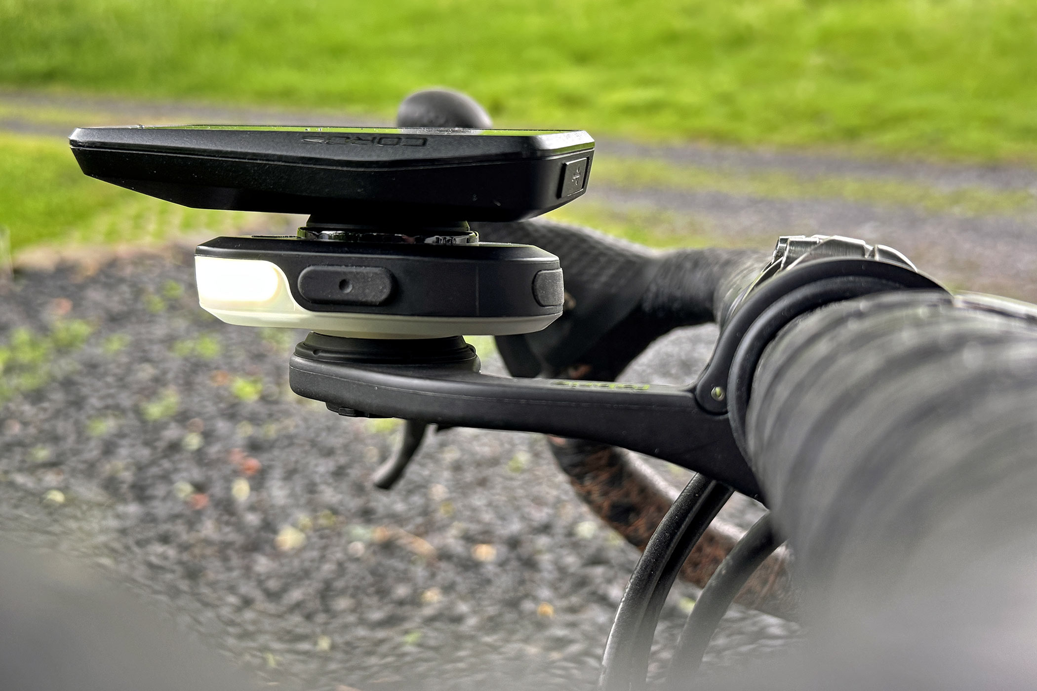 Fabric Lumaray v3 Light is Back, In Between Your GPS & Mount, Playing Tunes: First Rides