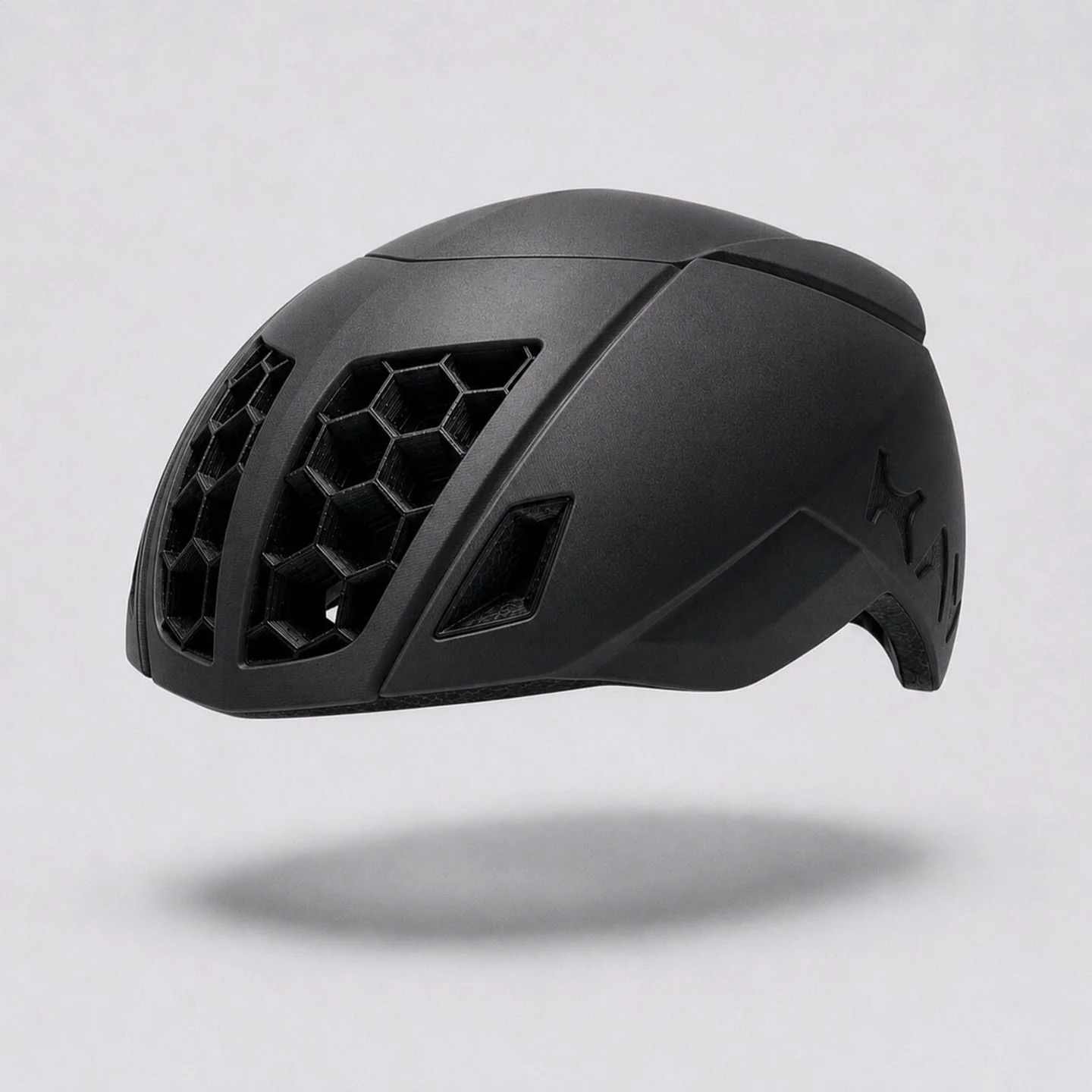 studio image of the KAV Silvo in black