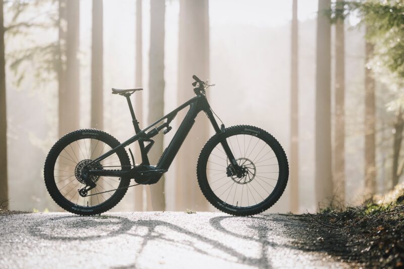 Merida Wants You to Find Unstoppable Flow With the New Lithos eMTB