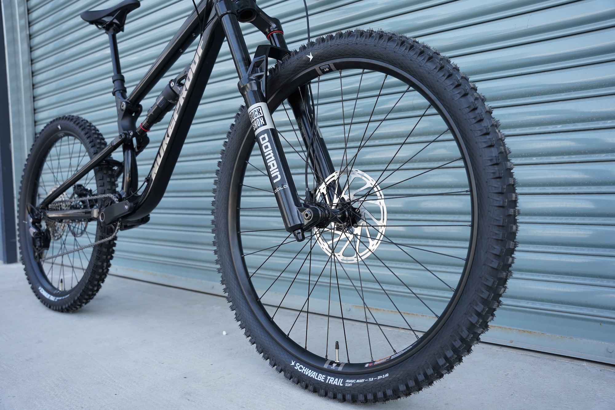la fourche du Nukeproof Tracker FS