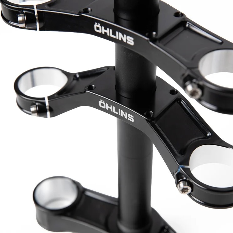 studiebillede af den nye Ohlins DH krone fra en vinkel