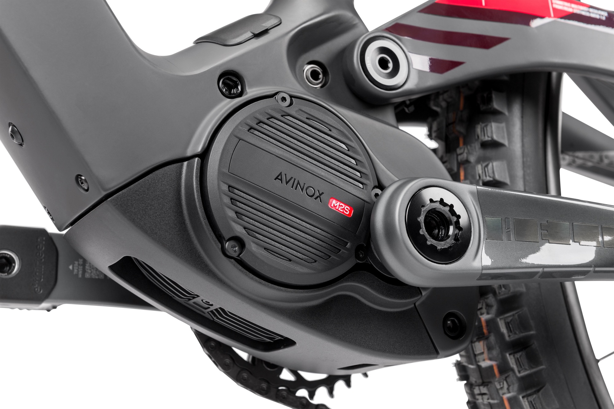 studio image of the Avinox M2S motor on the Rotwild R.XX eMTB