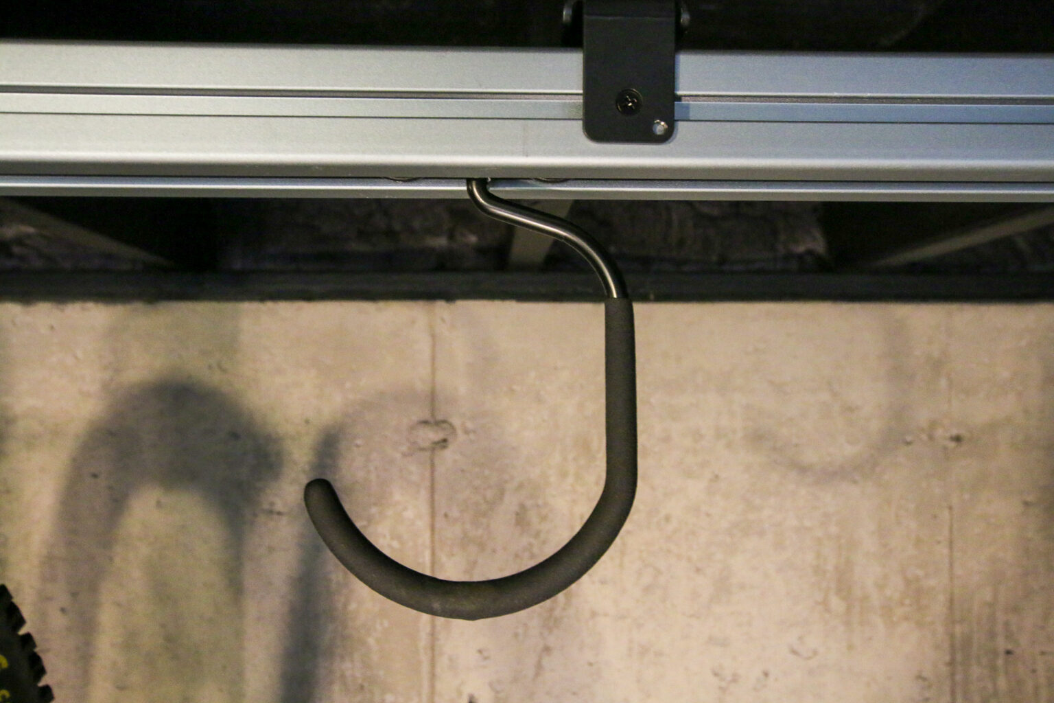 Cycleslide hook