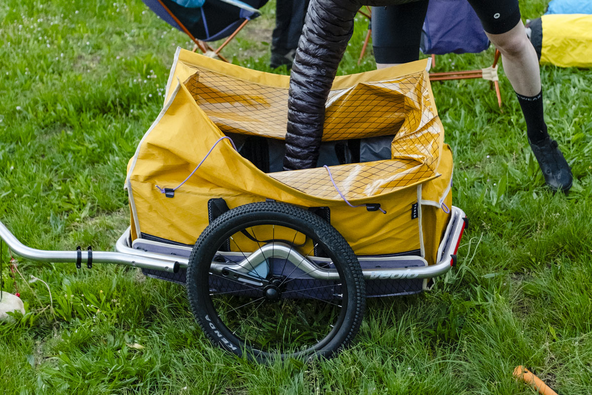 Veolo Trailer 2.0 is a lightweight, high-performance, active-suspension bicycle cargo trailer: Touring Bag